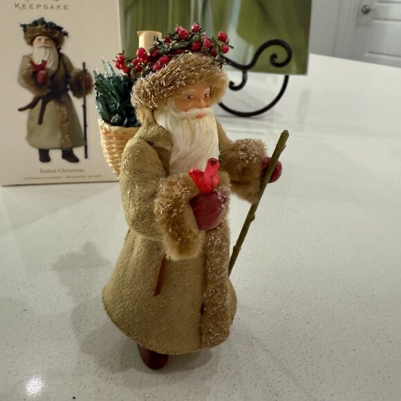 HALLMARK Keepsake Father Christmas 2010 - Picture 4 of 10